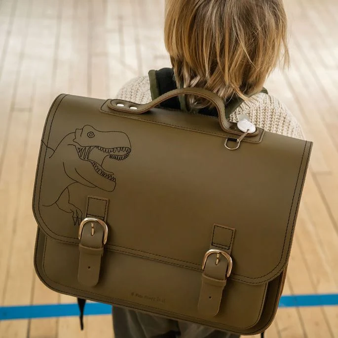 Boekentas Own Stuff lagere school OS.048 moss dino - 51Dnspod | Smaakvolle damp – Verzendkosten vrij vanaf 40€ Boekentas Own Stuff lagere school OS.048 moss dino - 51Dnspod | Smaakvolle damp – Verzendkosten vrij vanaf 40€