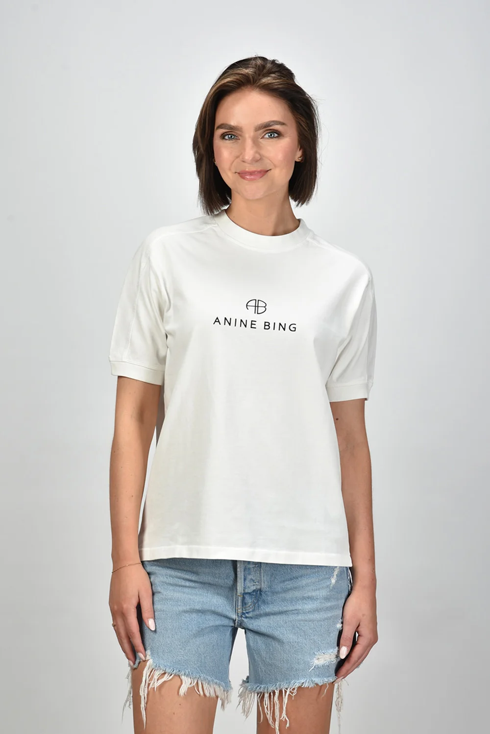 Anine Bing t-shirt Jaylin A-08-10280-IVY1 ivory - 51Dnspod | Smaakvolle damp – Verzendkosten vrij vanaf 40€ Anine Bing t-shirt Jaylin A-08-10280-IVY1 ivory - 51Dnspod | Smaakvolle damp – Verzendkosten vrij vanaf 40€